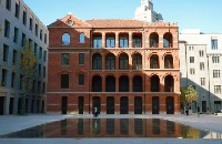 上海瑜府餐饮管理有限公司