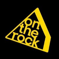 岩上运动旅居营地