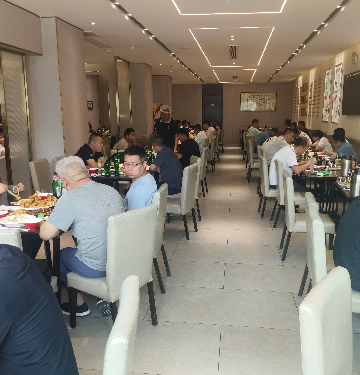 老广来饺子城